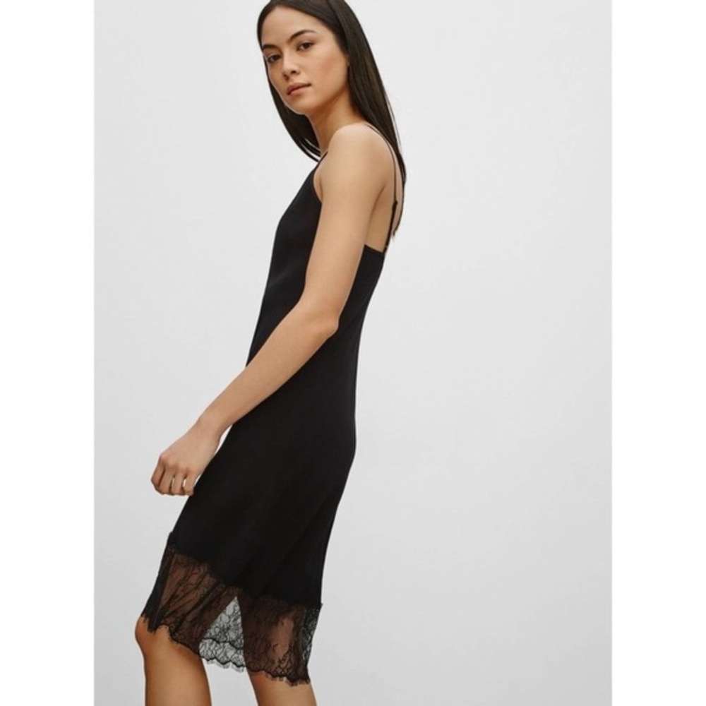 Slinky Moulin Wilfred Aritzia black slip dress eyelash lace XS 2  🖤